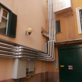 Dettaglio Circuito acqua calda / "proseguimento" uscita da centrale termica | ISOLTUBI 2 Srl Roma